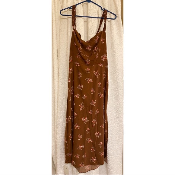 Abercrombie & Fitch Open Tie-Back Slip Midi Dress - Picture 2 of 7